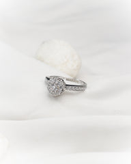 Malkeenz Cluster Glow Ring