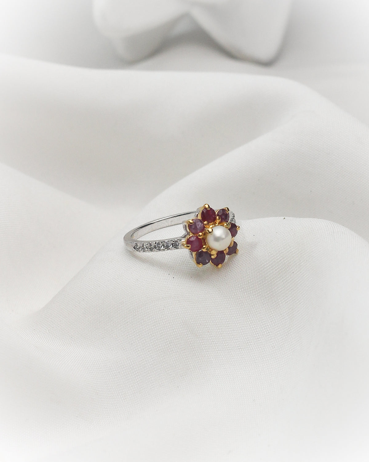 925 Sterling Silver Ruby & Pearl Floral Ring