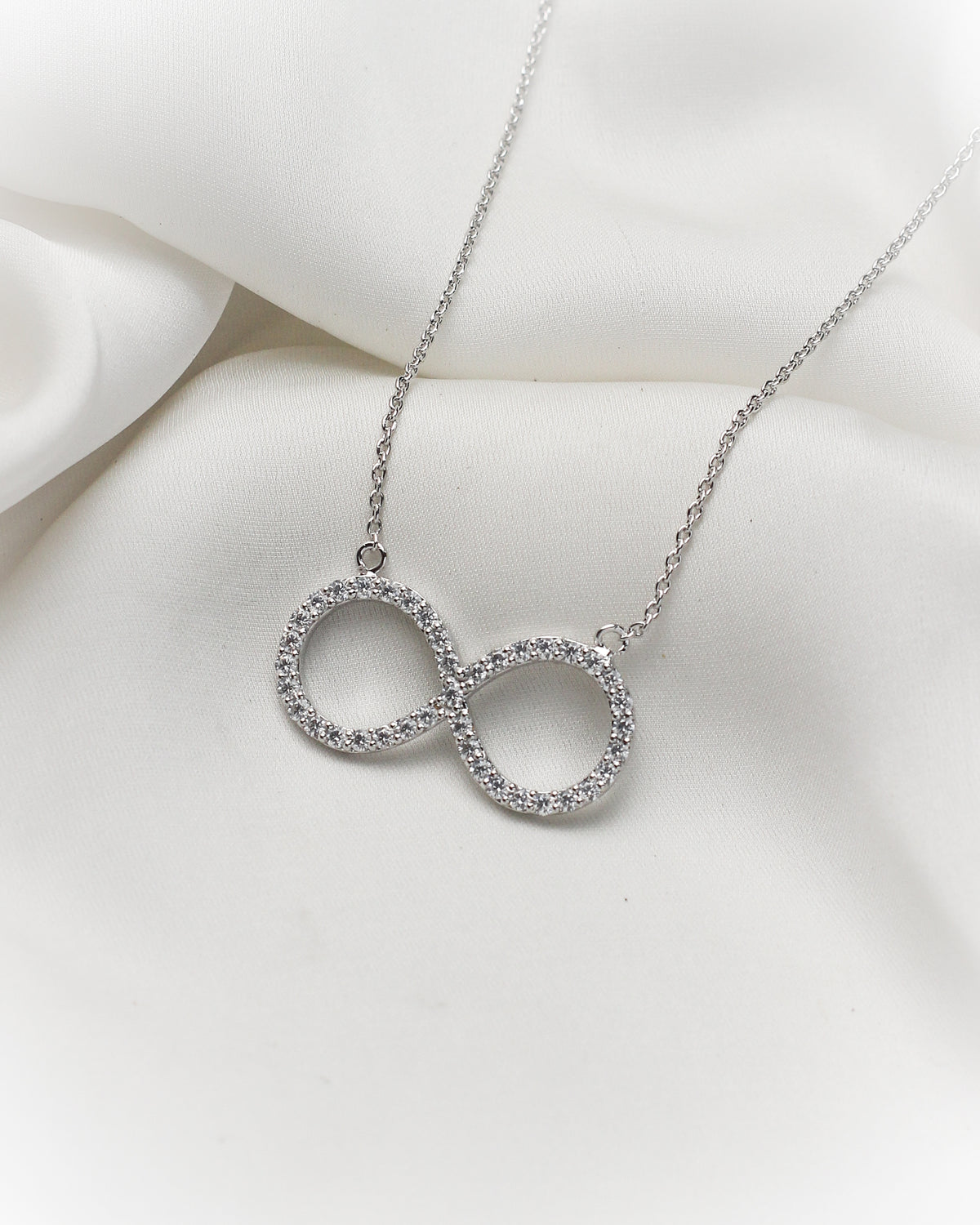 Eternal bond Pendant