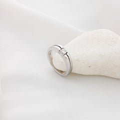 Astra Moissanite Band